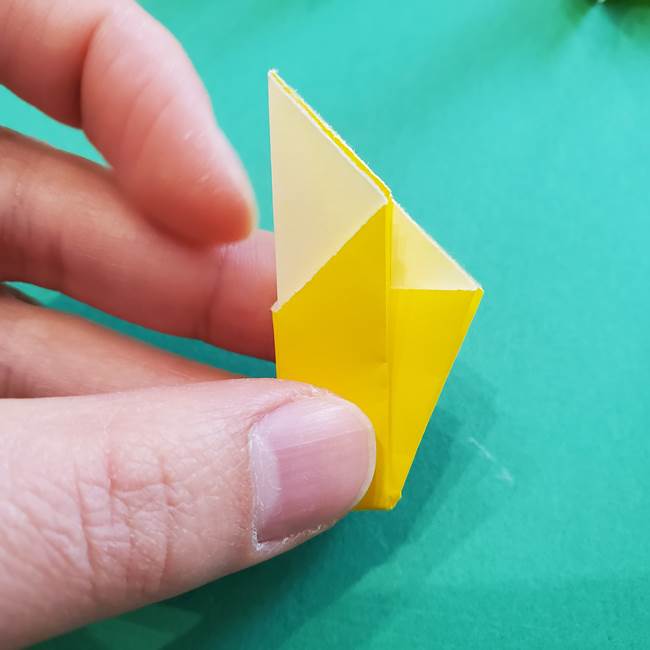 折り紙のダリア 16枚で立体的な折り方③完成(14)