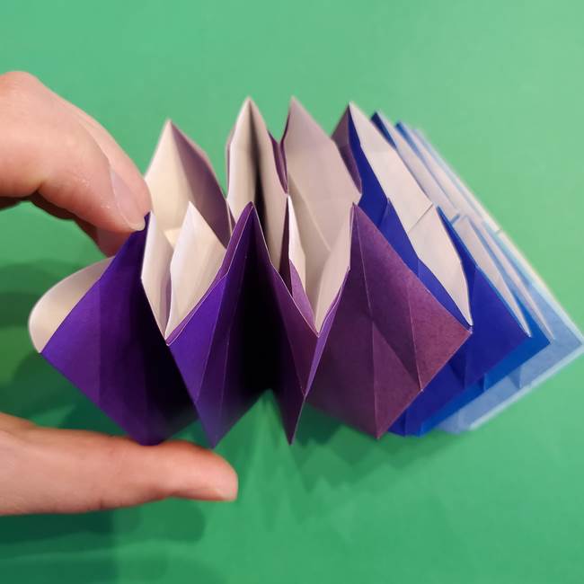 折り紙の花火 12枚でつくる意外と簡単な作り方折り方②組み立て(13)