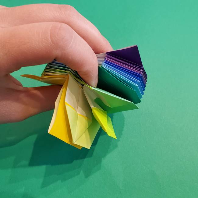 折り紙の花火 12枚でつくる意外と簡単な作り方折り方②組み立て(26)