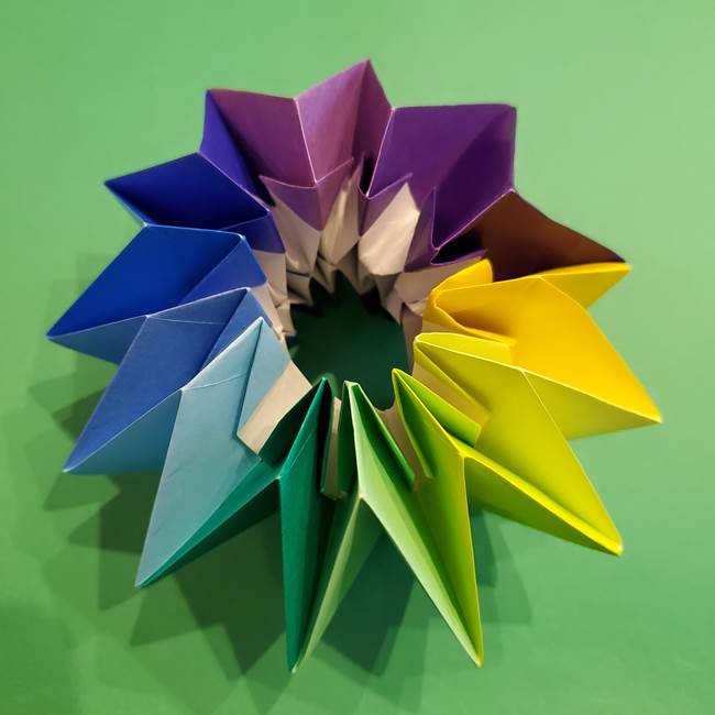 折り紙の花火 12枚でつくる意外と簡単な作り方折り方②組み立て(40)