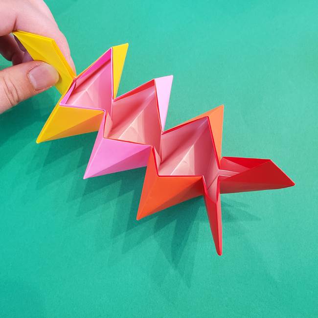 折り紙の花火 8枚でつくる簡単な折り方作り方②組み立て(13)