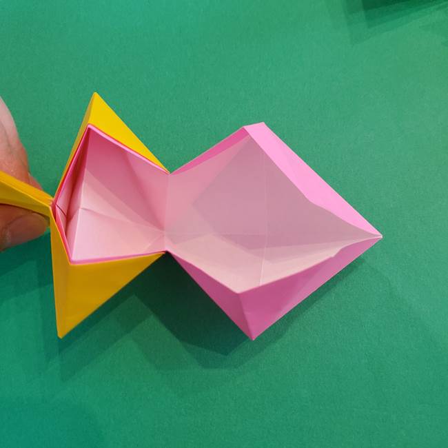 折り紙の花火 8枚でつくる簡単な折り方作り方②組み立て(9)
