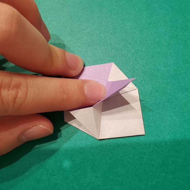 6 月の折り紙 あじさいを立体に折る折り方作り方(21)