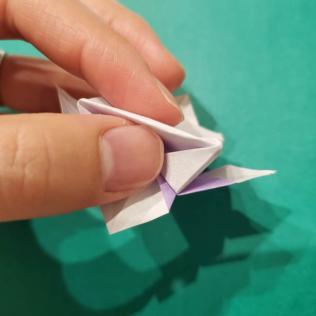 6 月の折り紙 あじさいを立体に折る折り方作り方(34)