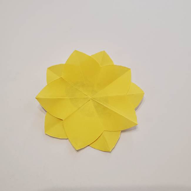 折り紙のひまわり メダルとコースターの折り方作り方①花びら(11)