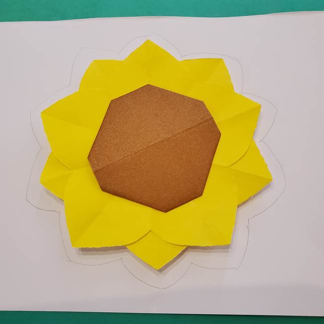 折り紙のひまわり メダルとコースターの折り方作り方③コースター(2)