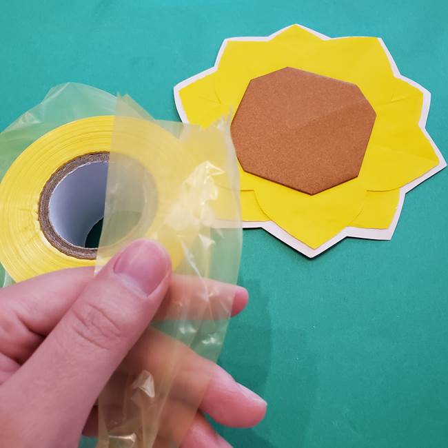 折り紙のひまわり メダルとコースターの折り方作り方④メダル(1)