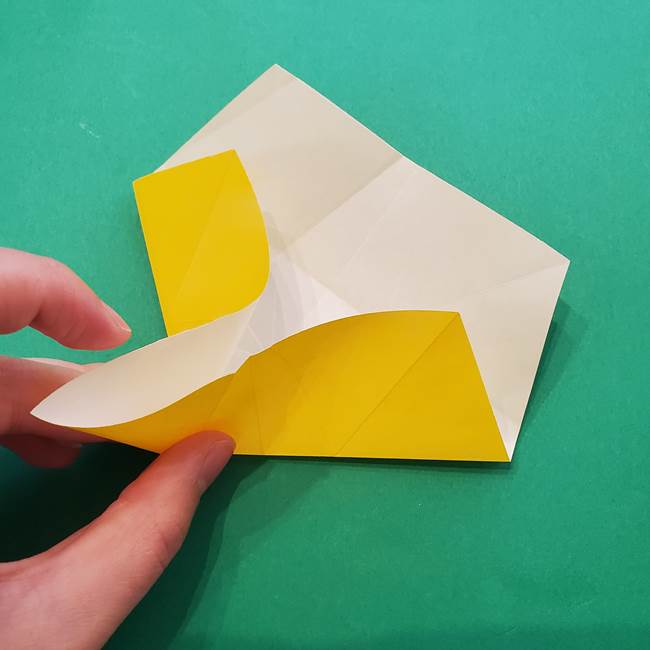 折り紙の星を1枚でつくる難しい作り方折り方②折る(9)