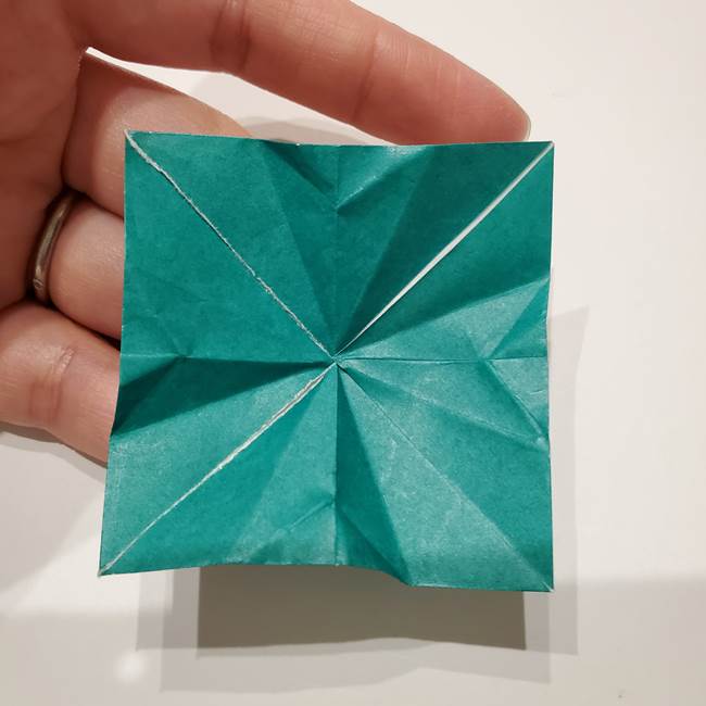 桔梗の葉っぱの折り紙 簡単な折り方作り方②ガク(24)