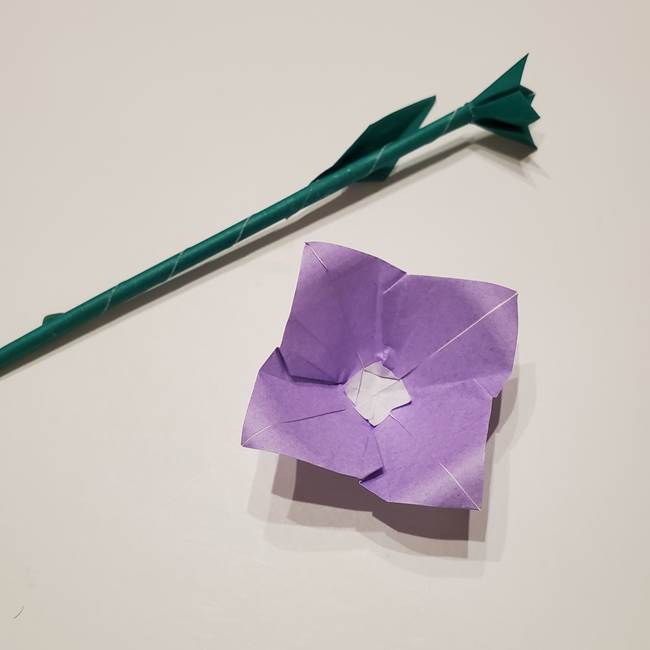 桔梗の葉っぱの折り紙 簡単な折り方作り方④完成(15)