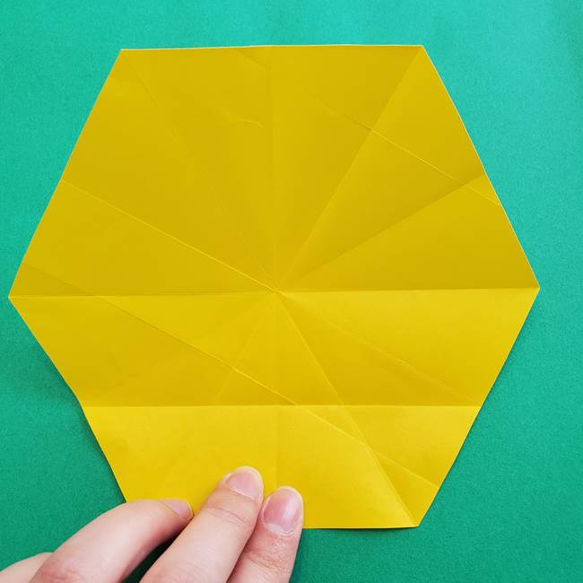 水仙の折り紙 平面の折り方作り方②花(7)