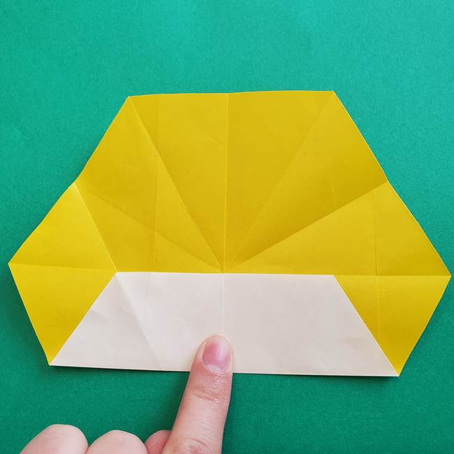 水仙の折り紙 平面の折り方作り方②花(9)
