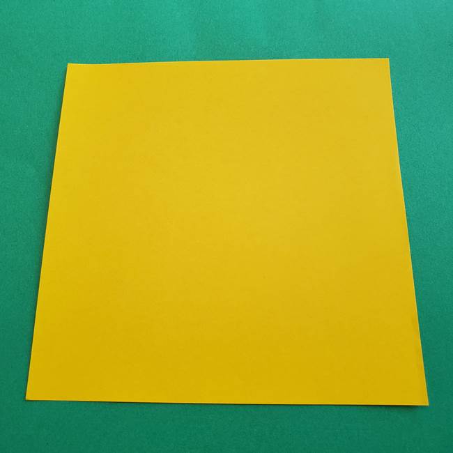 水仙の折り紙を平面で折るのは簡単？用意するもの(1)