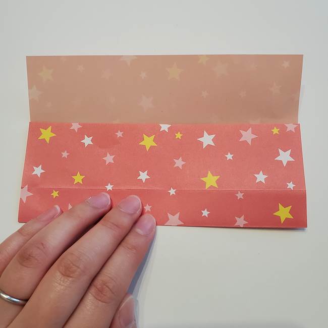 誕生日の飾り付け 折り紙の星を大量につなげて手作りガーランドの作り方①折る(6)