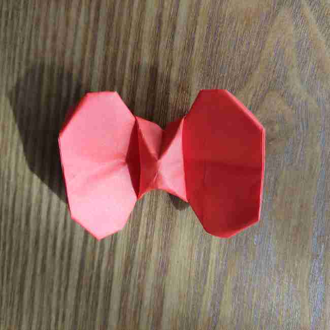 キティちゃんのリボン 折り紙の折り方作り方 手作りで簡単かわいい小物作り 子供と楽しむ折り紙 工作