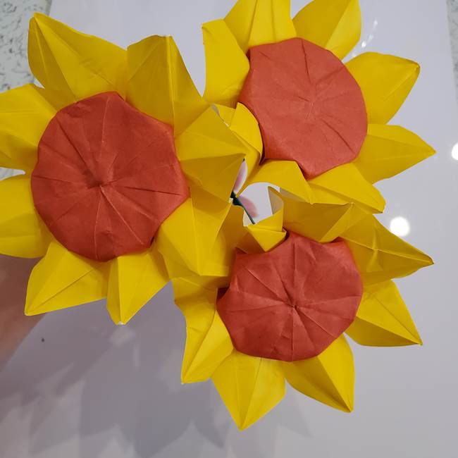 ひまわりの折り紙 立体的な花束とブーケの作り方③ブーケ(3)