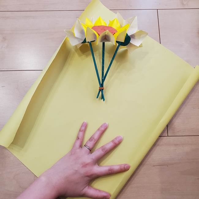 ひまわりの折り紙 立体的な花束とブーケの作り方④ブーケ(1)