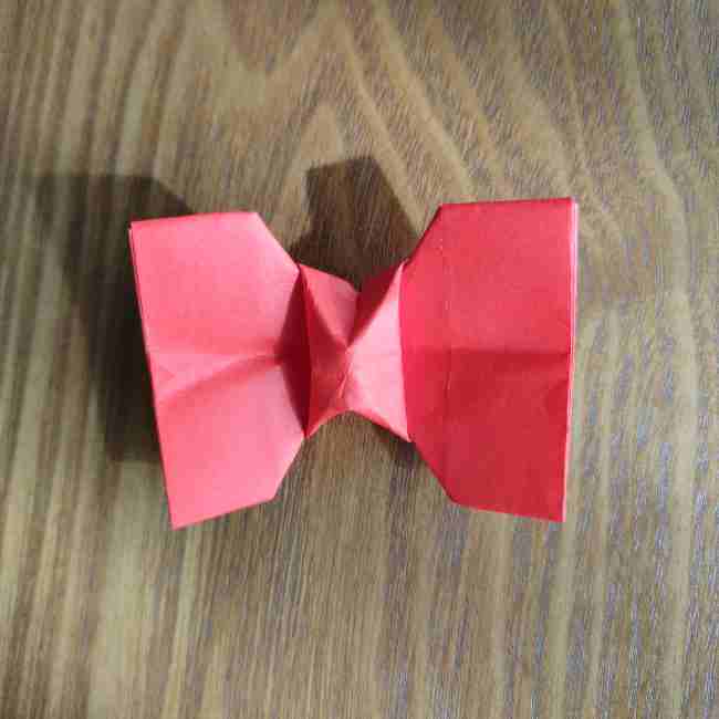 キティちゃんのリボン 折り紙の折り方作り方 (17)