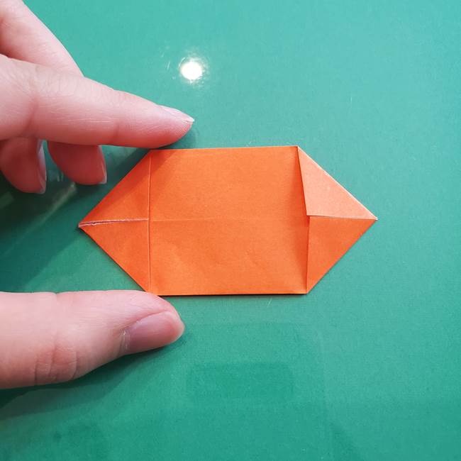 ヒトカゲの折り紙の簡単な折り方作り方③しっぽ(5)