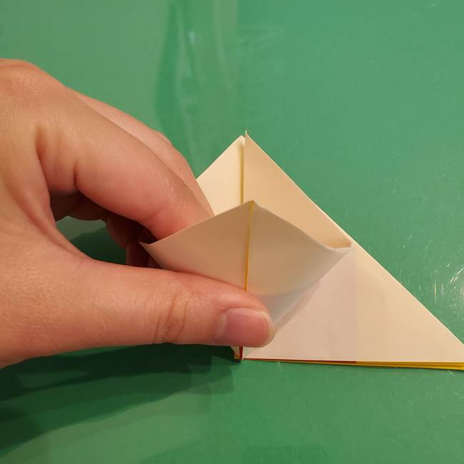 折り紙のひまわり 立体的で少し難しい作り方折り方②折る(6)