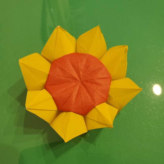 折り紙のひまわりは立体的だと難しい!花の作り方折り方を画像で紹介！