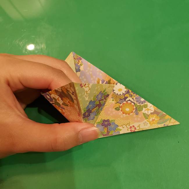 お月見団子の台の折り紙 三宝 三方 の折り方作り方は子供でも簡単 子供と楽しむ折り紙 工作