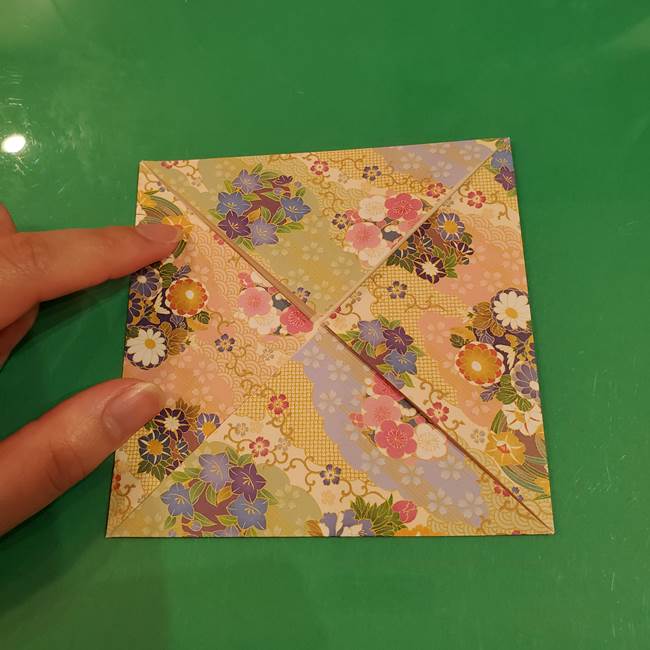 お月見団子の台の折り紙 三宝 三方 の折り方作り方は子供でも簡単 子供と楽しむ折り紙 工作