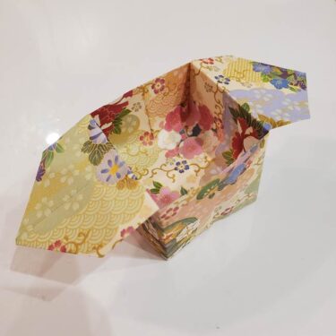 お月見団子の台の折り紙★三宝(三方)の折り方作り方は子供でも簡単！