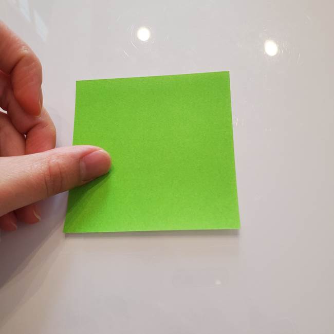 ほおずきの折り紙(平面) 簡単な折り方作り方②茎(1)