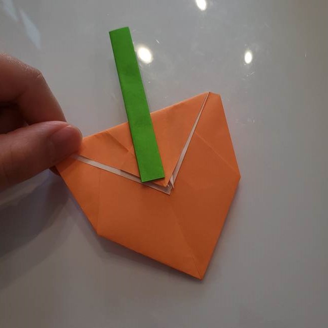 ほおずきの折り紙(平面) 簡単な折り方作り方②茎(7)
