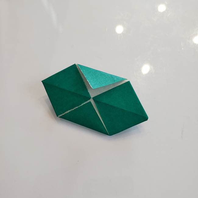 柿の葉っぱの折り紙 折り方作り方(平面)(11)