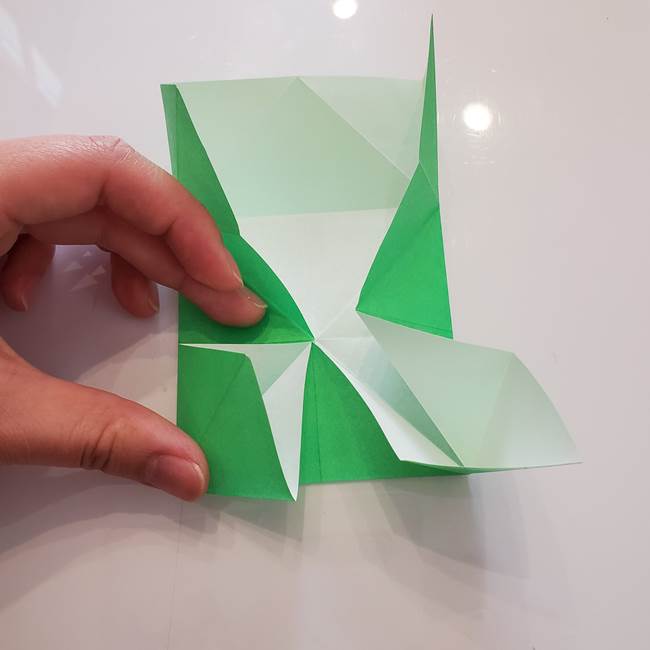 菊の折り紙 1枚で簡単にできる作り方折り方(21)