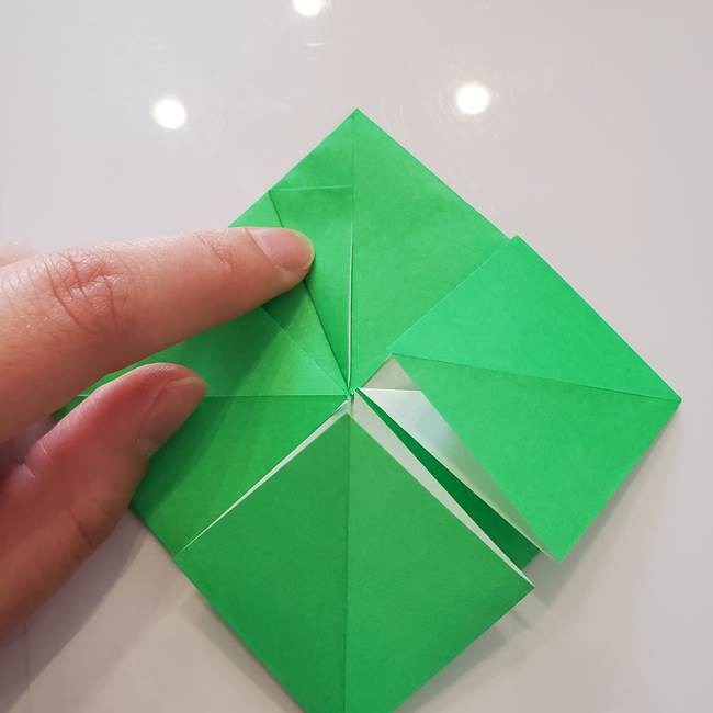 菊の折り紙 1枚で簡単にできる作り方折り方(25)
