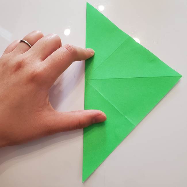 菊の折り紙 1枚で簡単にできる作り方折り方(8)
