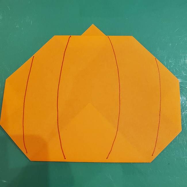 かぼちゃの折り紙 簡単に3歳児も折れる折り方作り方②顔の描き方(1)