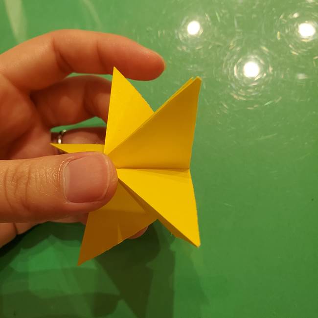 折り紙の流れ星①星パーツの折り方(21)