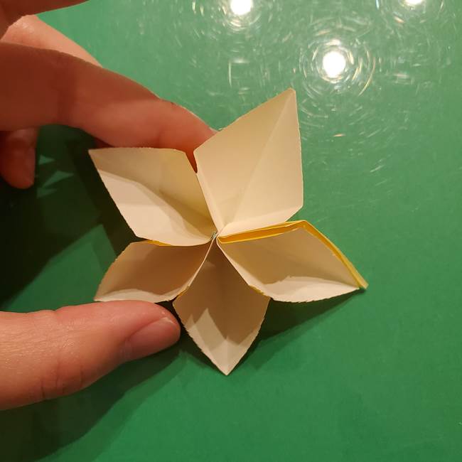 折り紙の流れ星①星パーツの折り方(25)