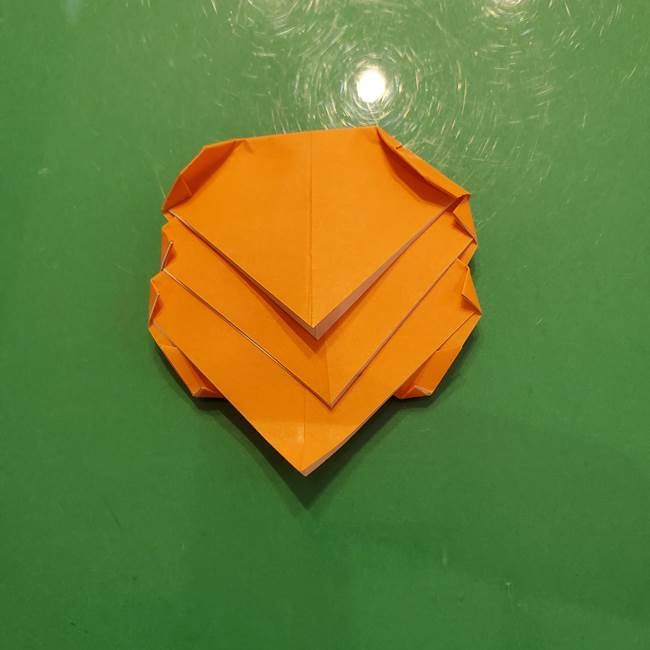松ぼっくりの折り紙 平面で簡単な作り方折り方③-2