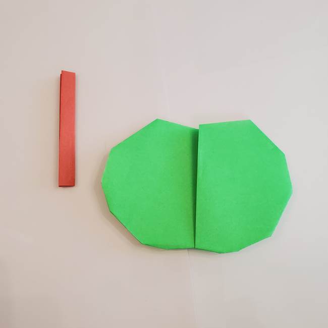 梨の折り紙 簡単な折り方作り方②ヘタ(5)