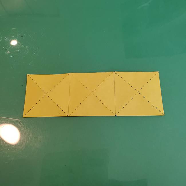 連鶴 稲妻の折り方作り方①折り紙を用意する(11)