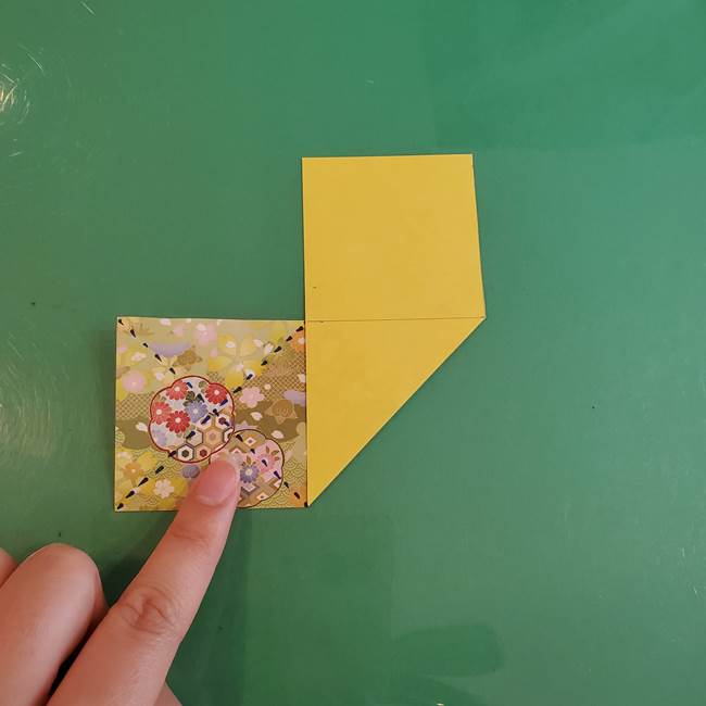 連鶴 稲妻の折り方作り方①折り紙を用意する(7)