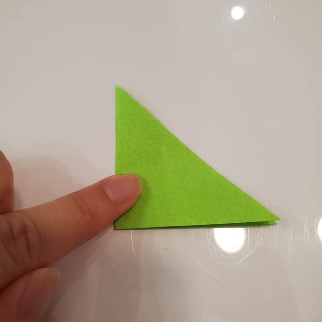 かぼちゃの折り紙 立体で難しいジャックオーランタンの折り方作り方③へた(3)