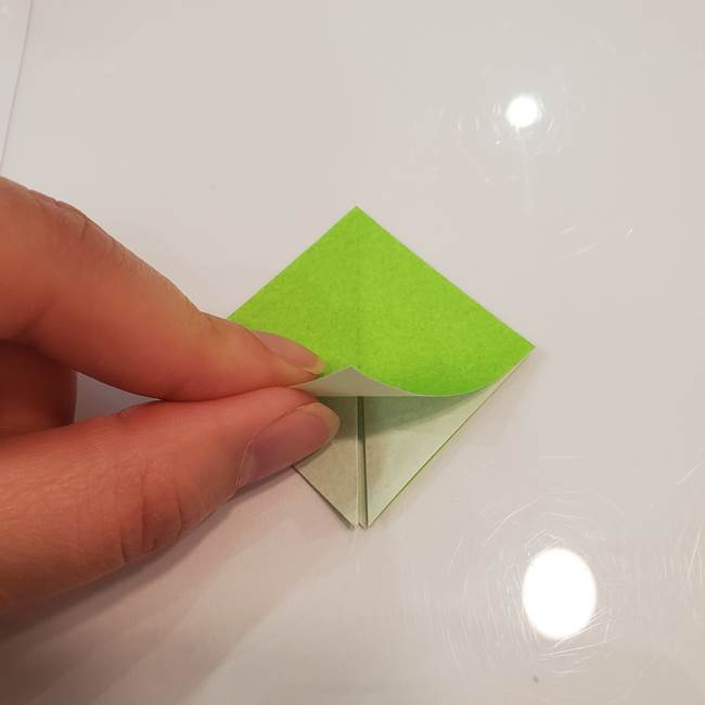 かぼちゃの折り紙 立体で難しいジャックオーランタンの折り方作り方③へた(8)