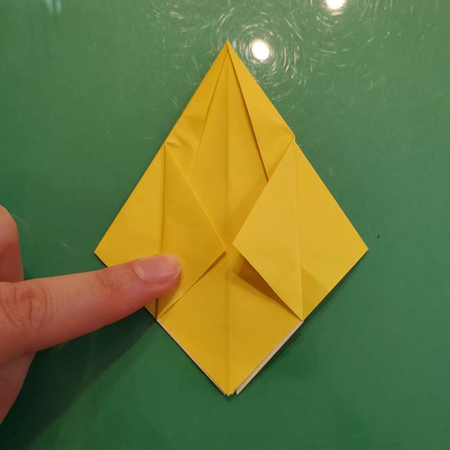 どんぐりの折り紙の折り方作り方(立体)②実(9)