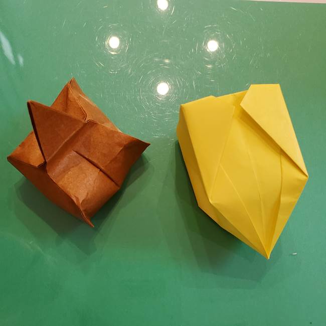 どんぐりの折り紙の折り方作り方(立体)④組み合わせ(13)