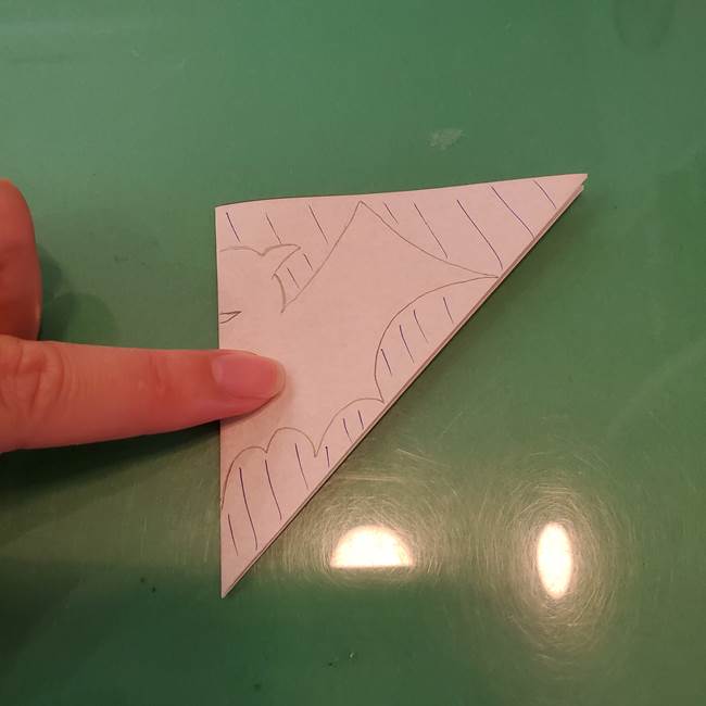 ハロウィンの折り紙 切り絵のコウモリの切り方折り方②切り方(4)