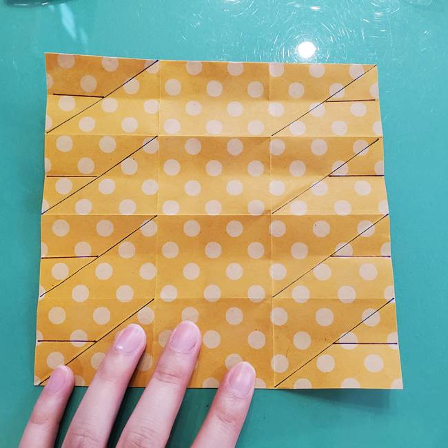 折り紙 キャンディーボックスの簡単な折り方作り方①折り方(20)