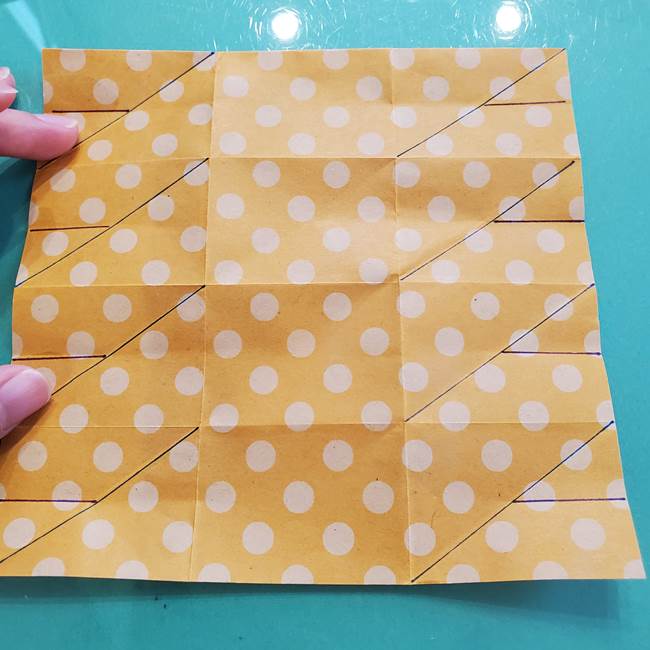 折り紙 キャンディーボックスの簡単な折り方作り方①折り方(22)