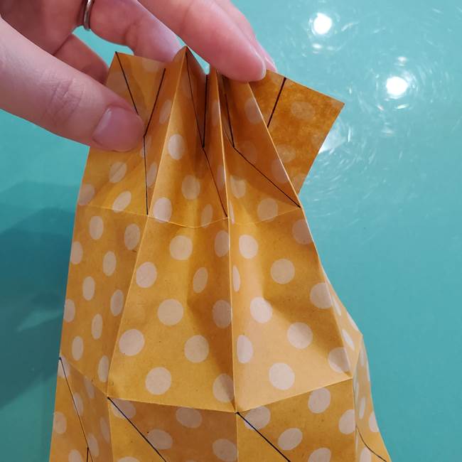 折り紙 キャンディーボックスの簡単な折り方作り方①折り方(24)