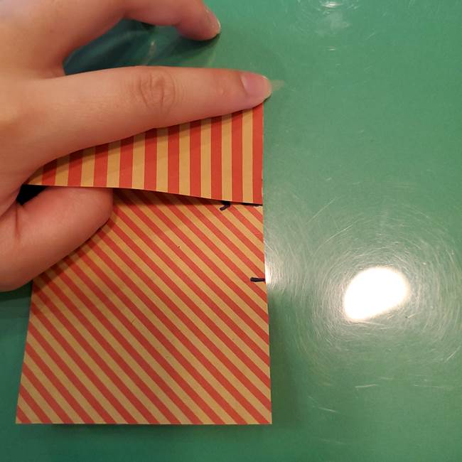 飴のラッピングできる折り紙の折り方(11)